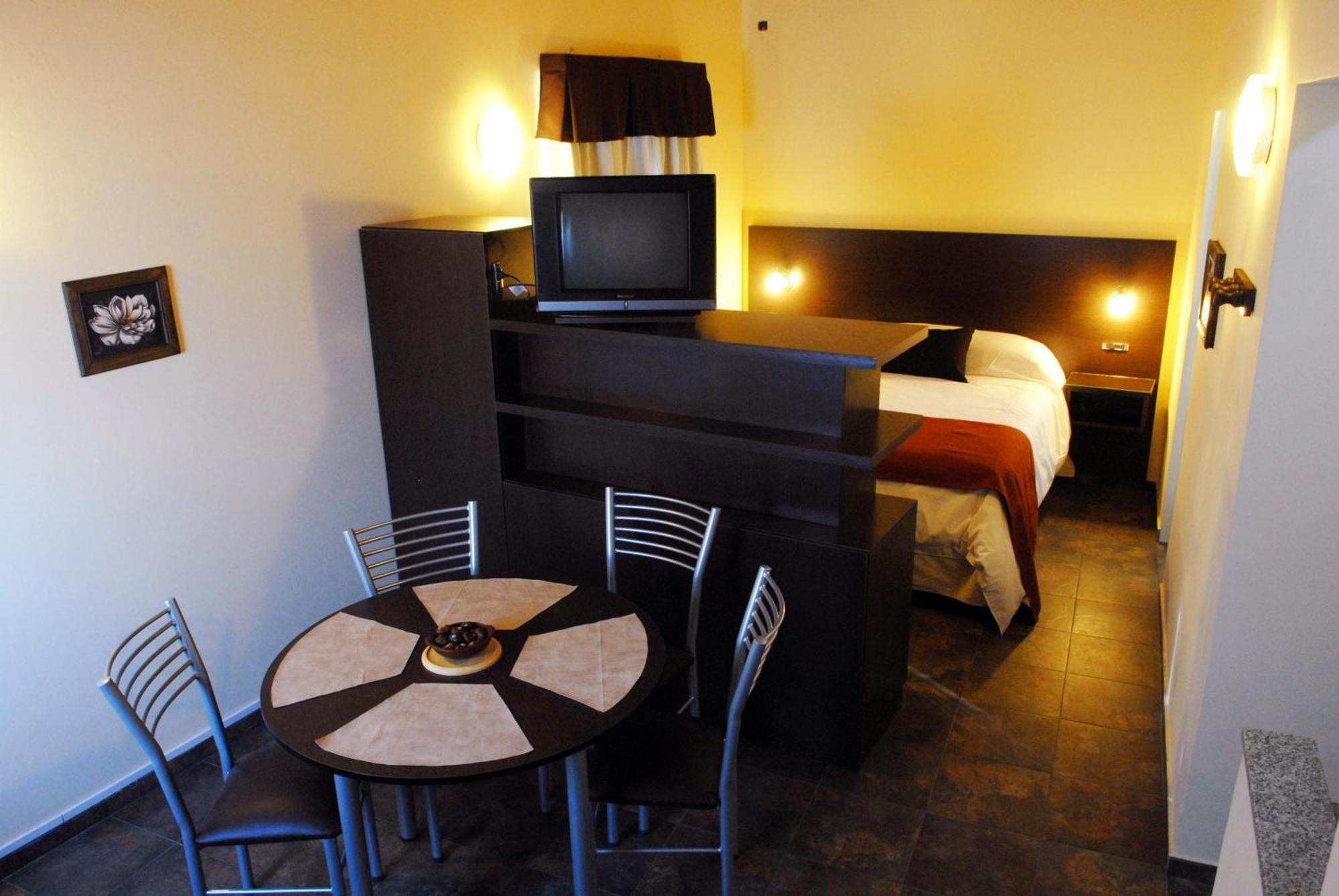 Complejo Barraquero Apartment เมนโดซา ภายนอก รูปภาพ